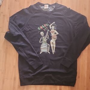 Retro Graphic Black Crewneck Sweater